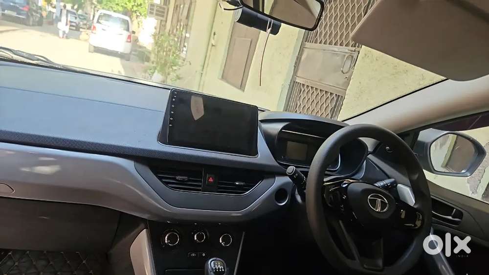 Tata Nexon Aug 2020 Base Model Petrol Well Maintained