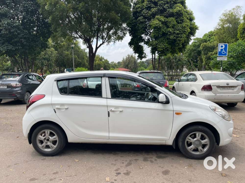 Hyundai I20 Petrol Manual 2009