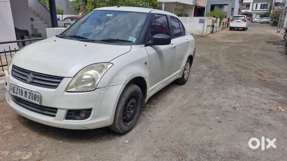 Maruti Suzuki Dzire 2009 Petrol 200000 Km Driven