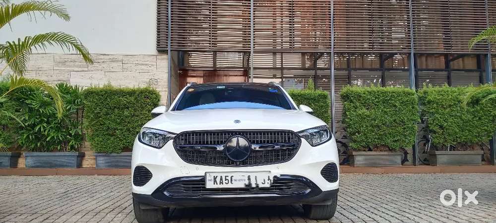 Mercedes Benz Showroom Condition