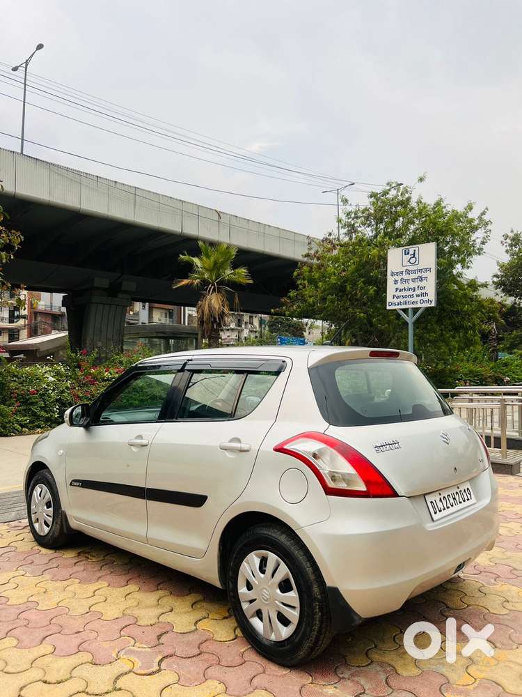 Maruti Suzuki Swift Vxi Optional, 2014, Cng & Hybrids
