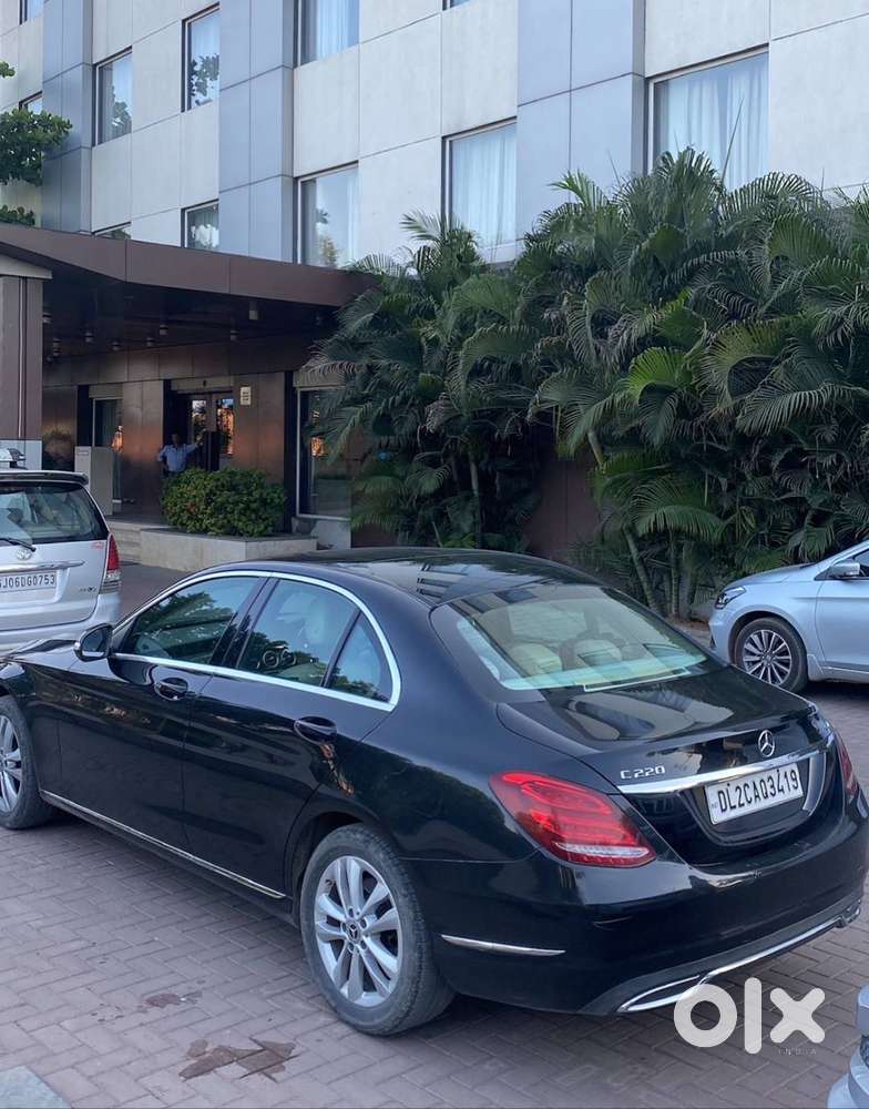 Mercedes Benz C Class (2015)