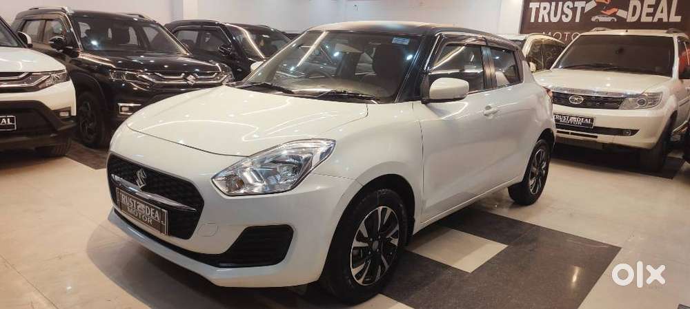Maruti Suzuki Swift 1.2 Vxi Glory Edition, 2022, Petrol