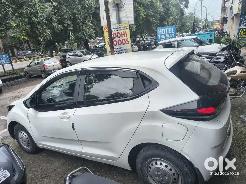 Tata Altroz 1.2 Xm 2020 Second Owner