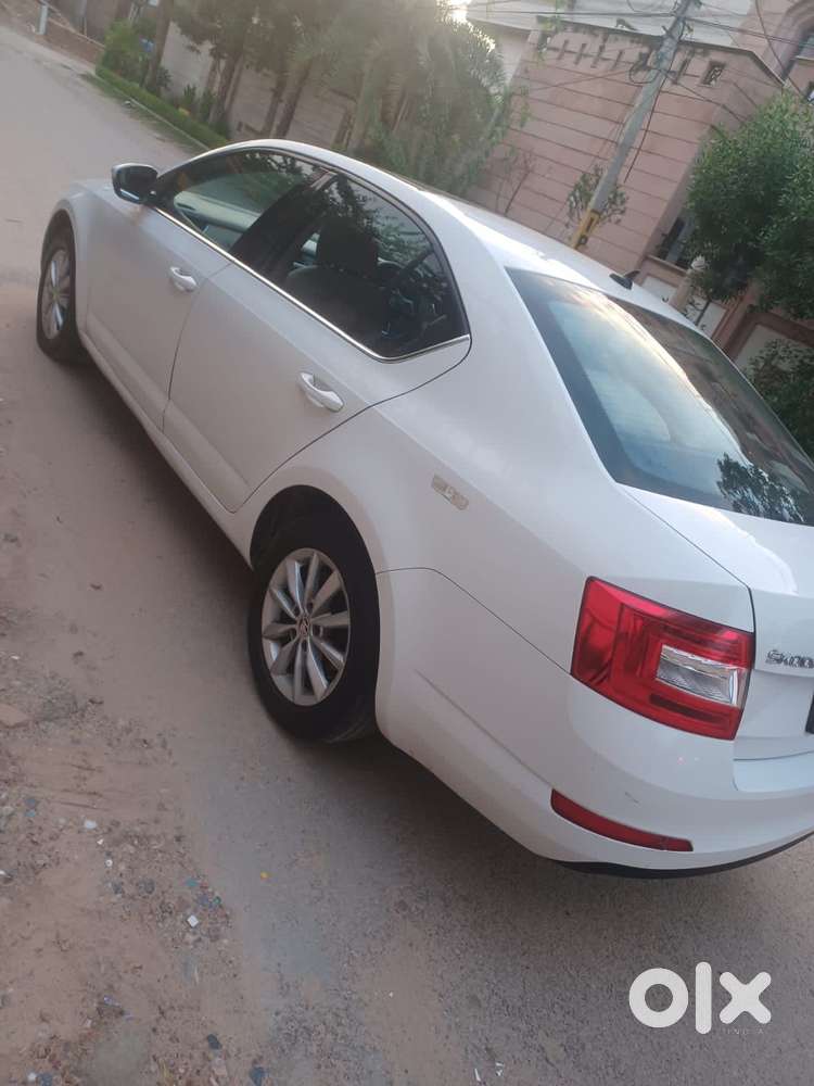 Skoda Octavia 2013-2017 Elegance 1.8 Tsi At, 2017, Diesel