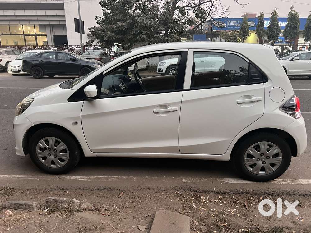 Honda Brio S Mt, 2014, Petrol