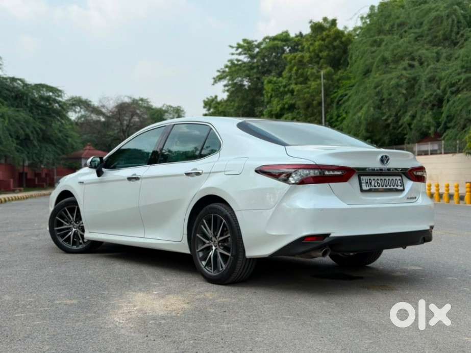 Toyota Camry 2.5 Hybrid, 2024, Petrol