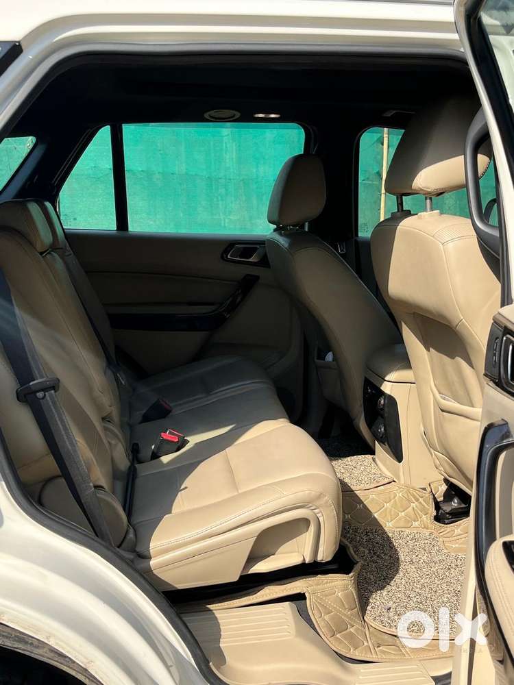 Ford Endeavour 3.2 Titanium At 4x4, 2017, Diesel