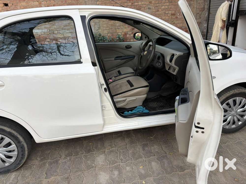 Toyota Car Diesel 2014