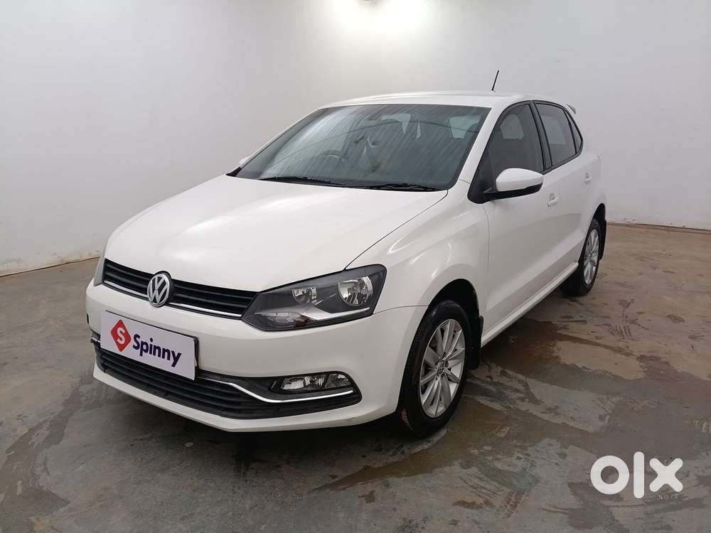 Volkswagen Polo Petrol Highline 1.2l, 2016, Petrol
