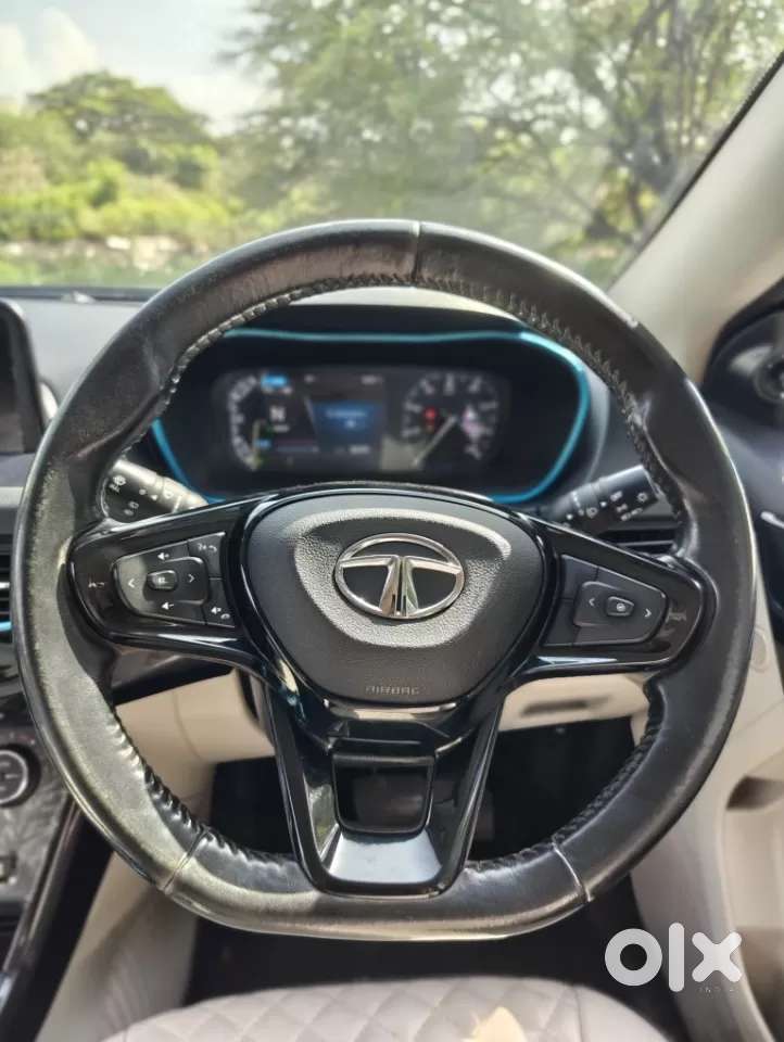 Tata Nexon Ev Xz Plus, 2022, Electric