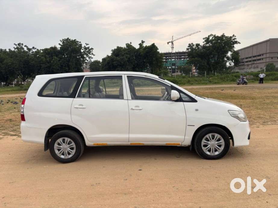 Toyota Innova 2.5 G (diesel) 7 Seater, 2014, Diesel