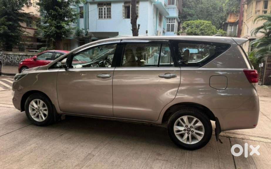 Toyota Innova Crysta 2.4 V 8 Str, 2018, Diesel