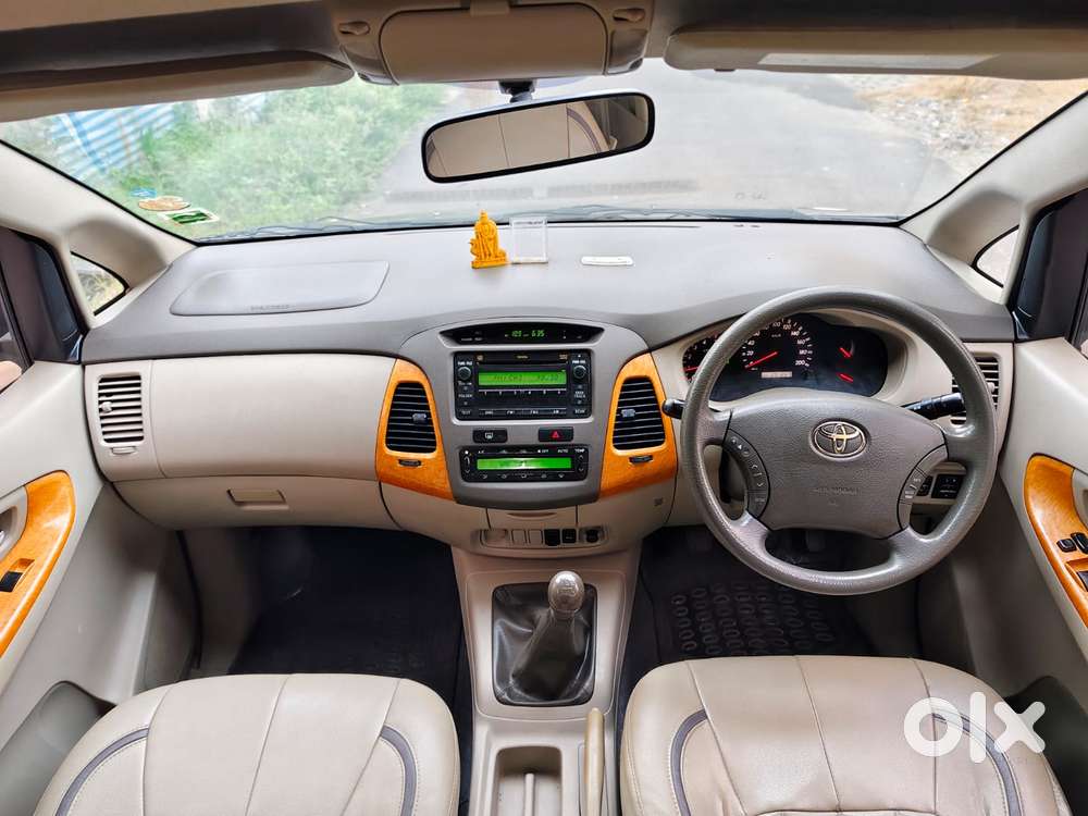 Toyota Innova, 2011, Diesel