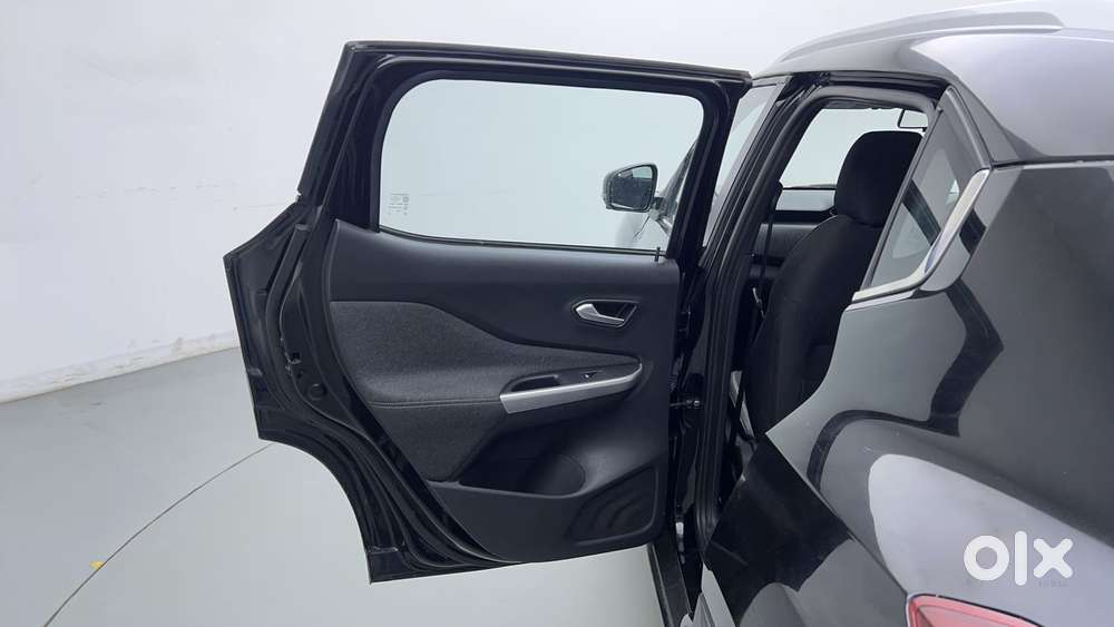 Nissan Magnite 1.0 Xv Premium Turbo Cvt (o), 2023, Petrol