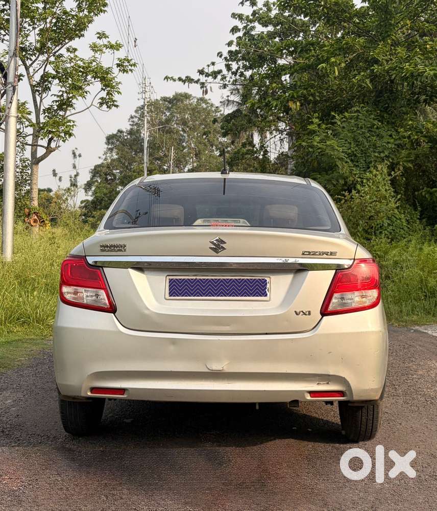 Maruti Suzuki Swift Dzire 1.2 Vxi, 2017, Petrol
