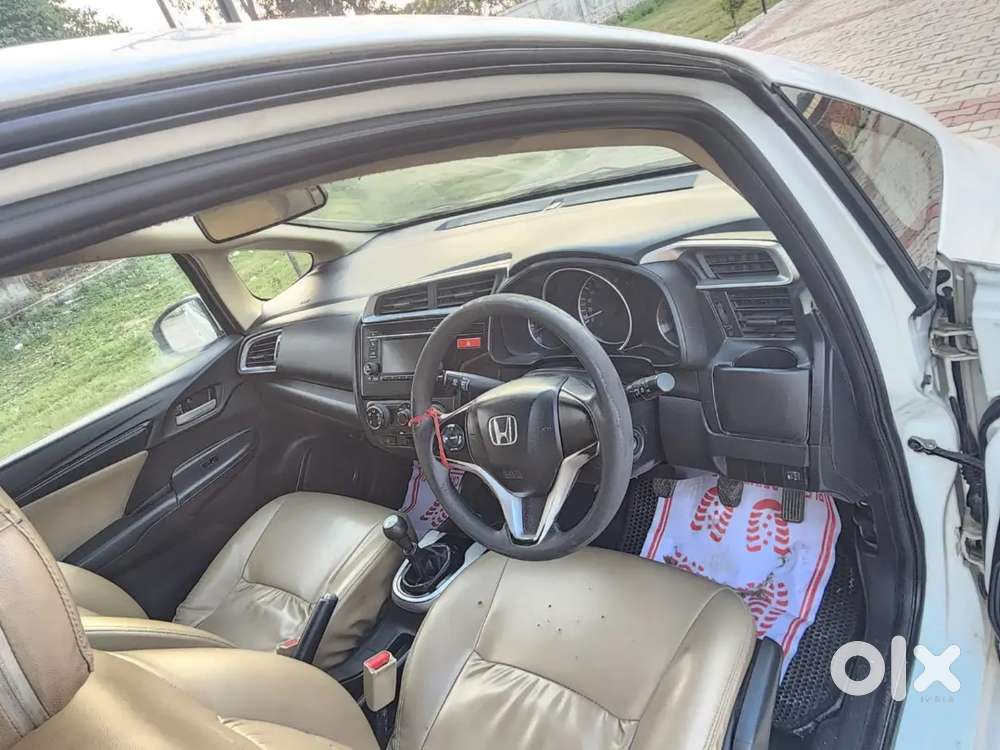 Honda Jazz 2015 Petrol 55000 Km Driven