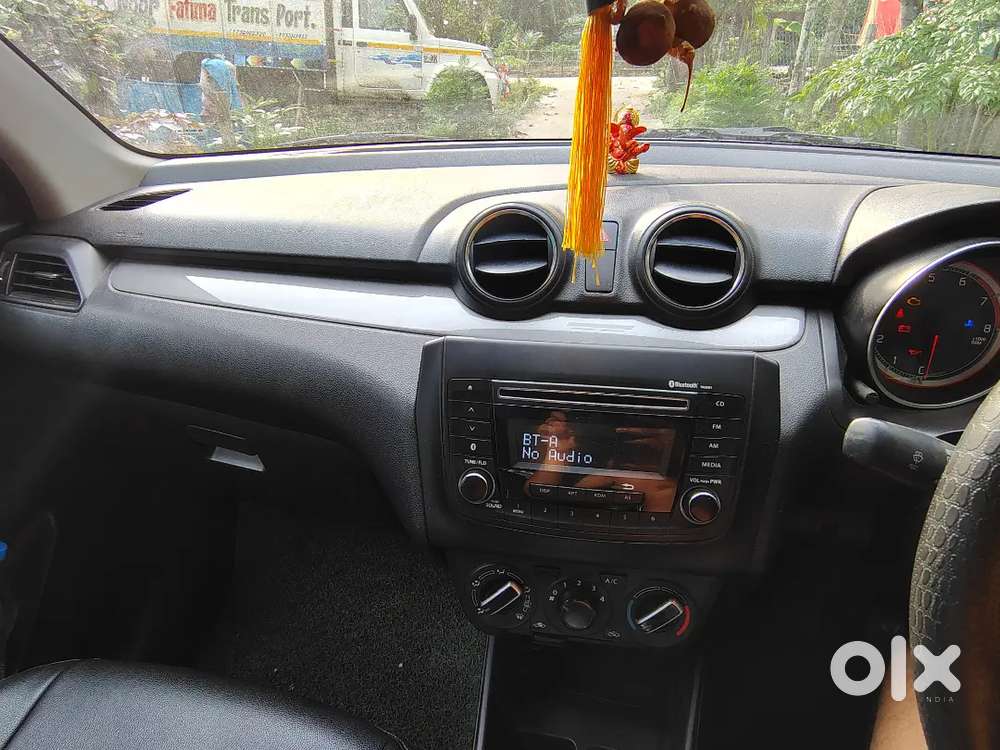 Maruti Suzuki Swift Vxi 2018