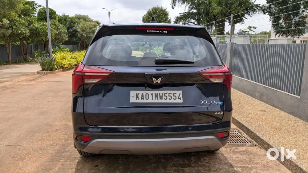 Mahindra Xuv700 Ax3 5str Petrol 2021 Single Owner
