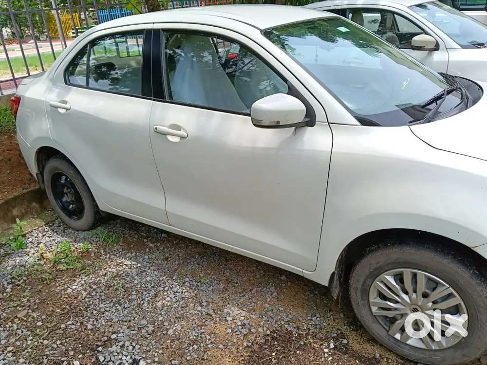 Maruti Suzuki Dzire 2025-25