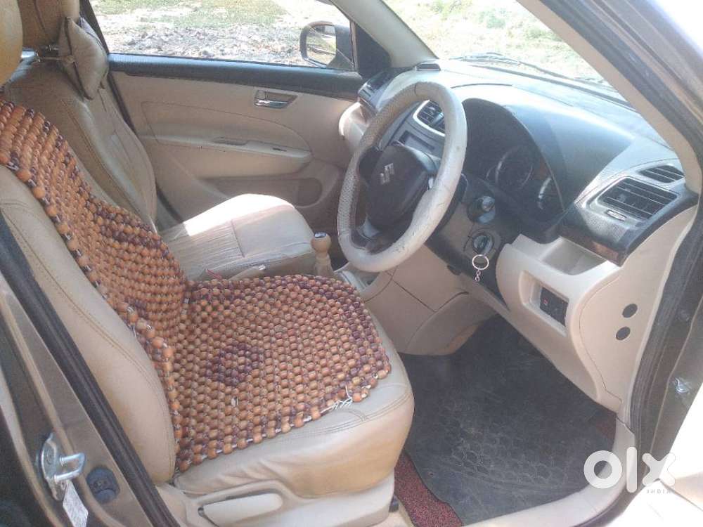 Maruti Suzuki Swift Dzire 1.2 Vxi Bsiv, 2016, Petrol