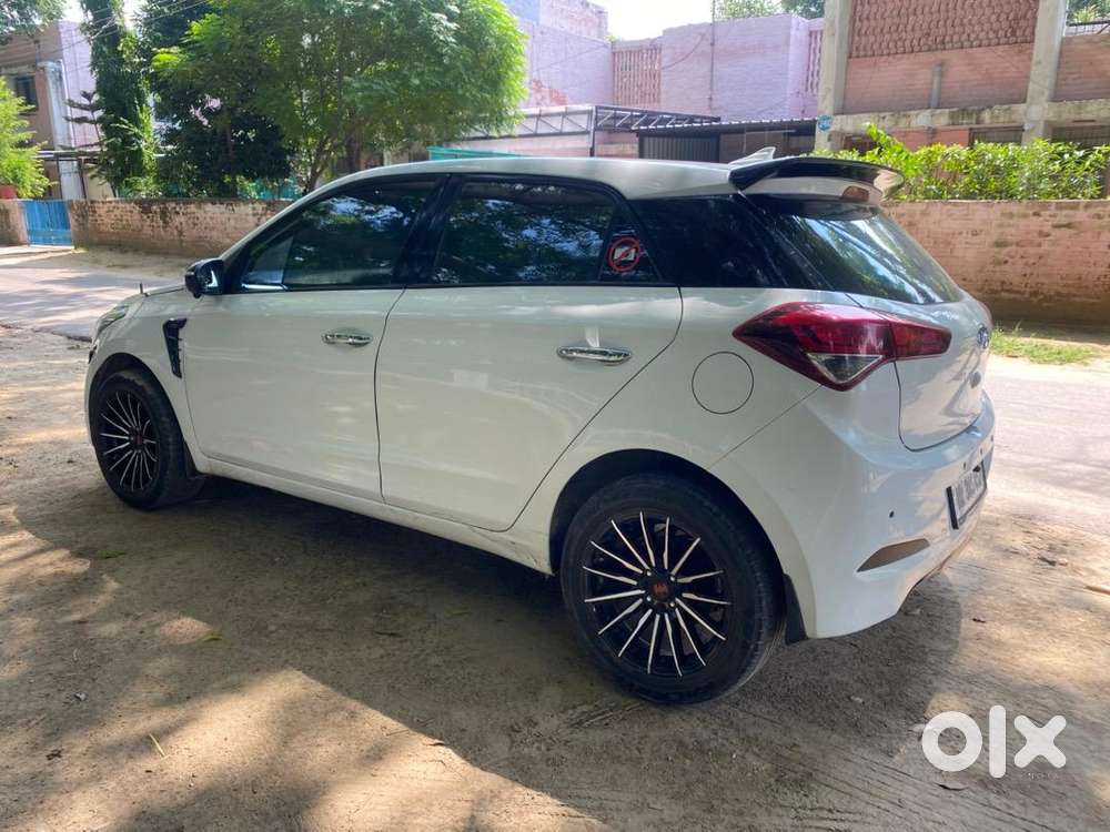 Hyundai I20 2017 Diesel 92540 Km Driven