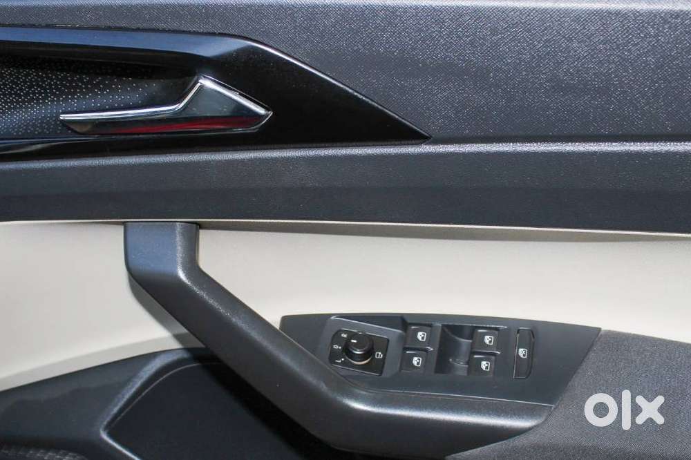 Skoda Slavia 1.0 Ambition Tsi At, 2022, Petrol