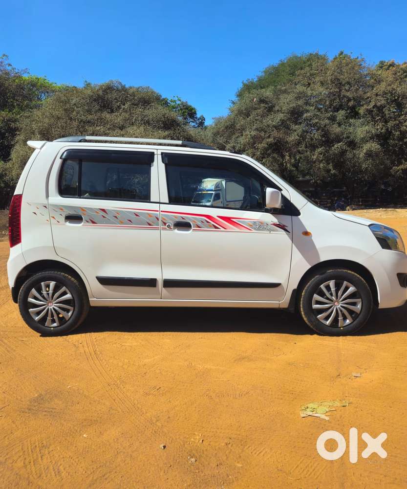 Maruti Suzuki Wagon R 1.0 Vxi Plus Amt, 2017, Petrol