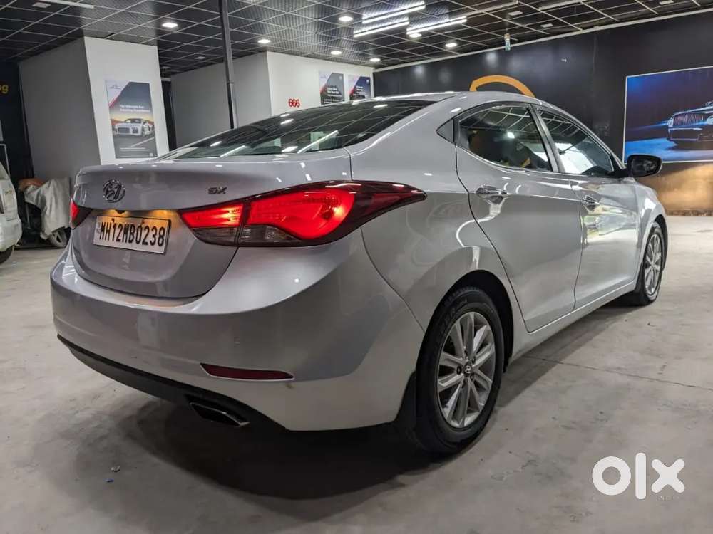 Luxury Car Avg 22 Pkm.pune Passing Mh 12 Yopend Model Cruise Cantrol