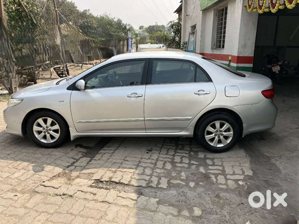 Toyota Corolla Altis 1.8 Vl At | 74k Km Genuine | 6-month Warranty