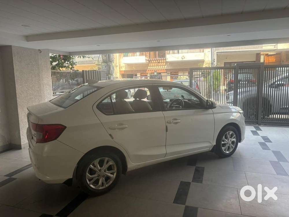 Honda Amaze  1st Owner  Excellent Condition  No Loan