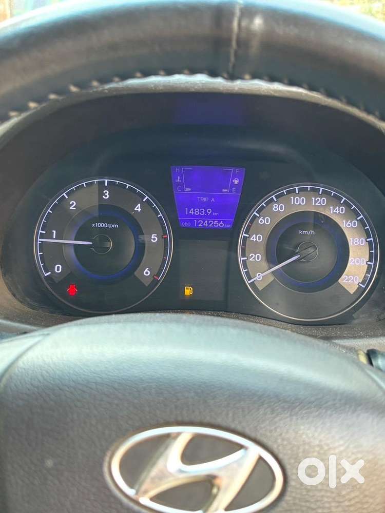 Hyundai Verna Diesel 2011