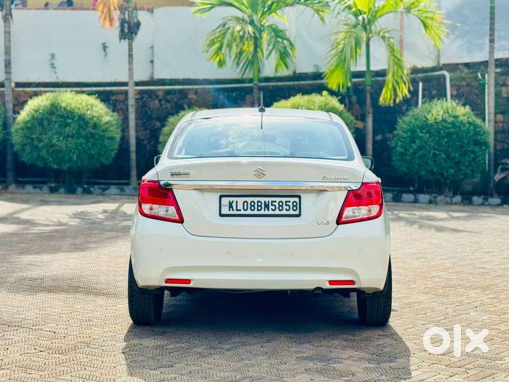 Maruti Suzuki Swift Dzire 1.2 Vxi, 2017, Petrol