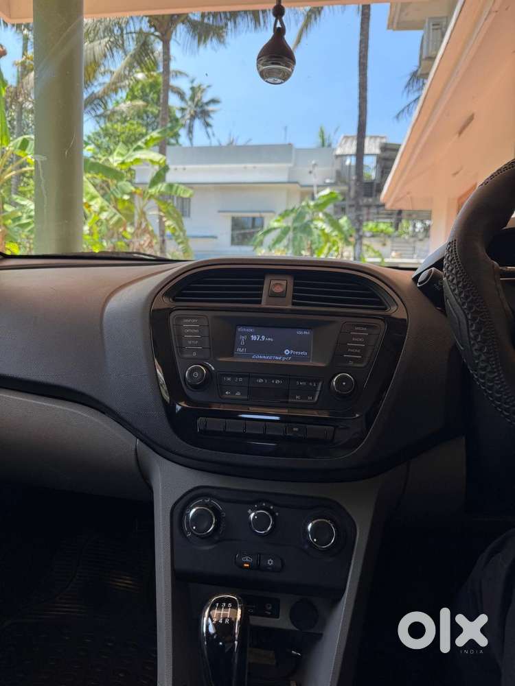 Tata Tiago Revotron Xe Xt  73k Km  Well Maintained  ₹3.50l