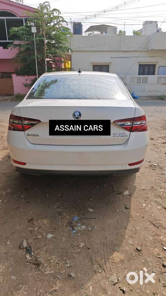 Skoda Superb 2.0 L&k Tsi At, 2020, Petrol