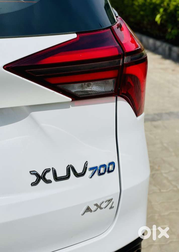 Mahindra Xuv700 2.2 Ax 7 Diesel Mt Luxury Pack Str, 2023, Diesel