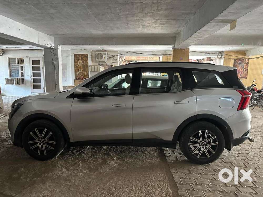 Xuv Ax7 Awd 2022 Diesel Automatic 56000 Km Excellent Condition