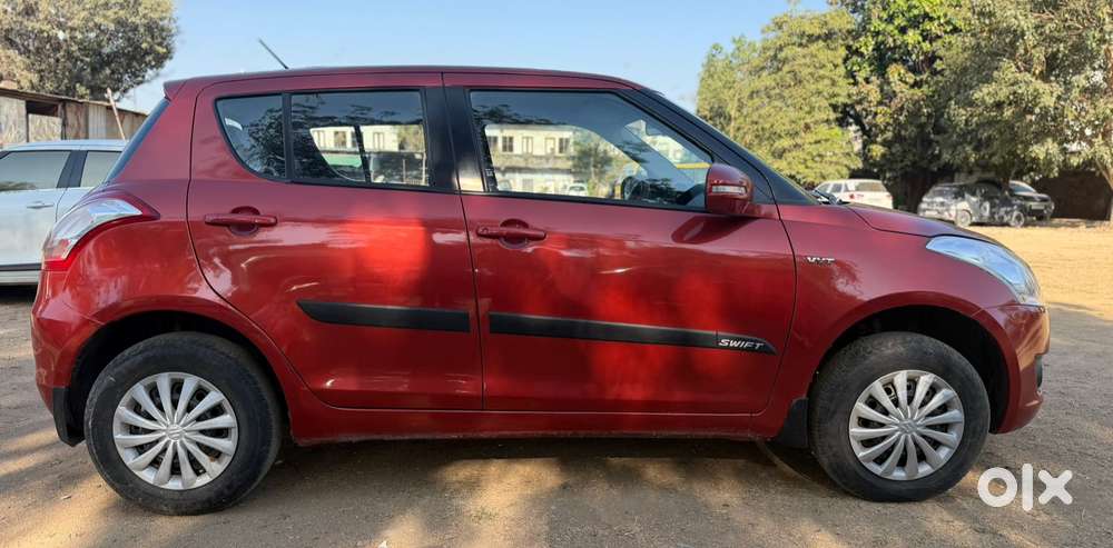 Maruti Suzuki Swift 2011-2014 Vxi, 2013, Petrol