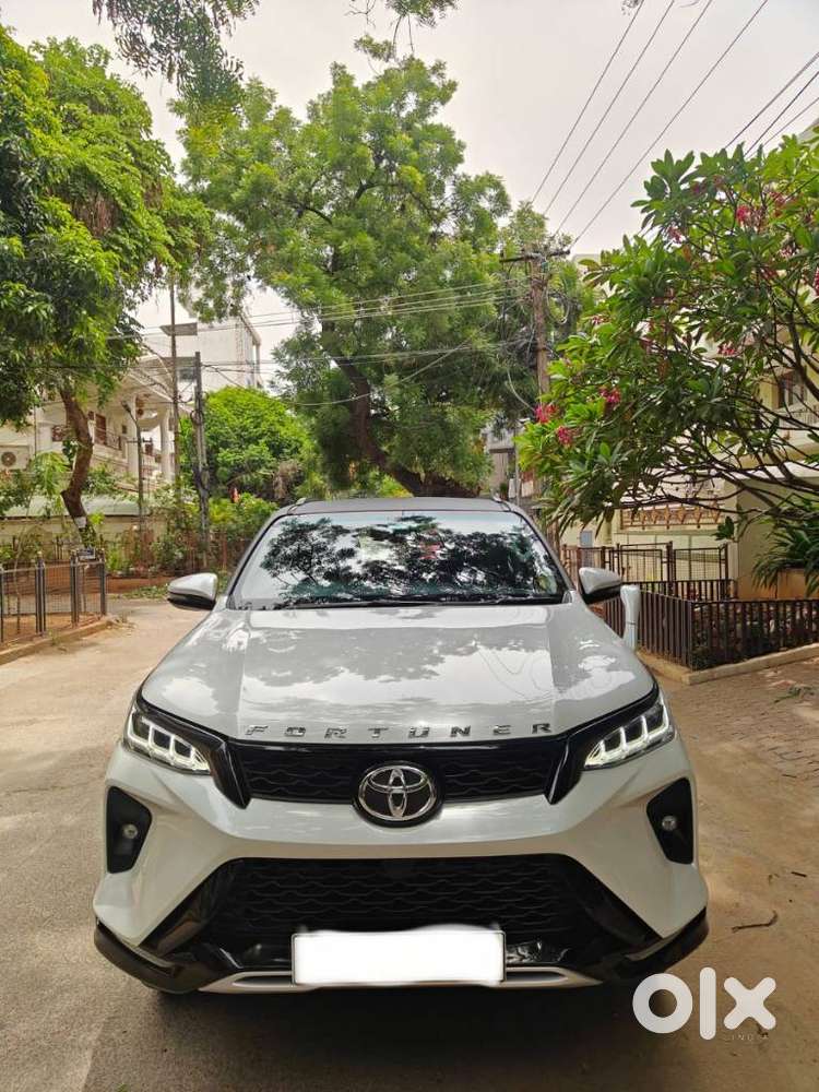 Toyota Fortuner Legender 4x2 At 2.8, 2024, Diesel