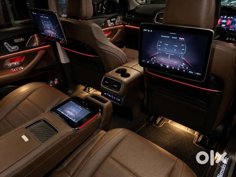 Mercedes-benz Gls 450d With Professional Chauffeur | Hyderabad