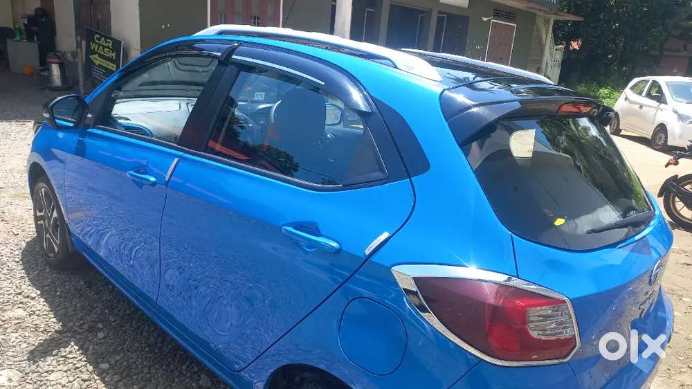 Less Kilometers Driven, Mint Condition, Full Option, Dual Tone,,