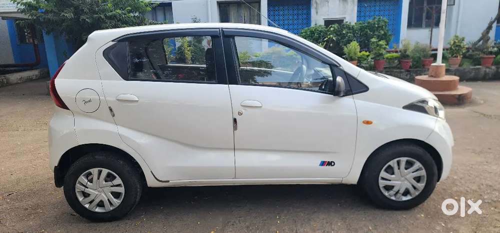 Datsun Redigo 2017 Manual Petrol One Hand Use