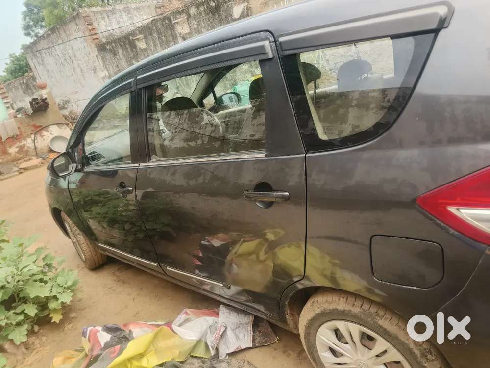 Maruti Suzuki Ertiga 2017 पेट्रोल मैन्युअल