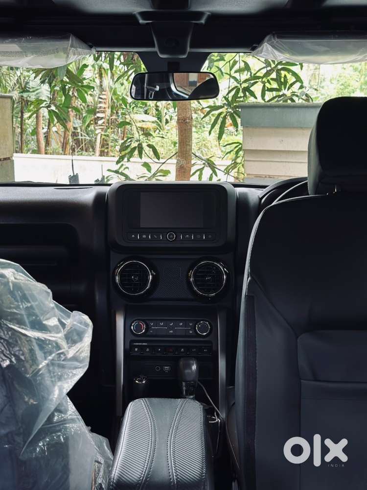 Mahindra Thar (2023)
