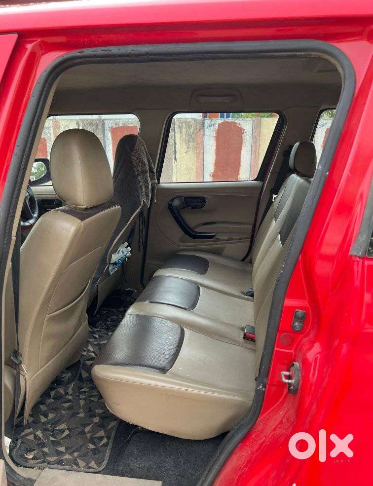 Mahindra Tuv 300 T4 Plus, 2019, Diesel