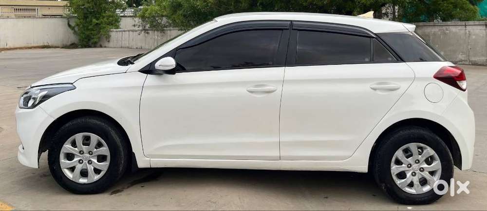 Hyundai Elite I20 [ ] 1.4 Sportz Crdi, 2018, Diesel