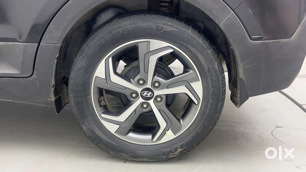 Hyundai Creta 1.6 Sx Plus Petrol At, 2019, Petrol