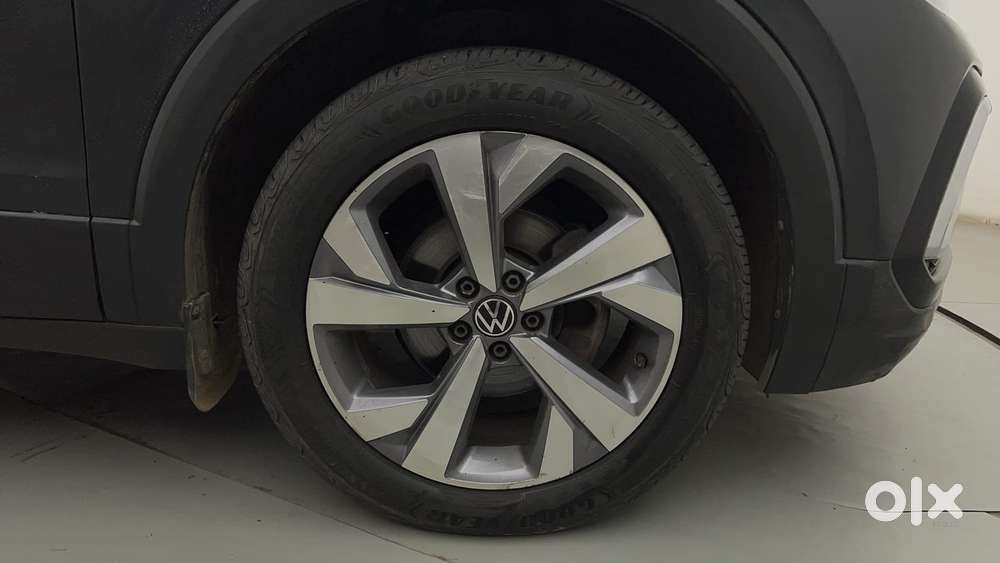 Volkswagen Taigun Topline 1.0 Tsi At (electric Seats), 2022, Petrol