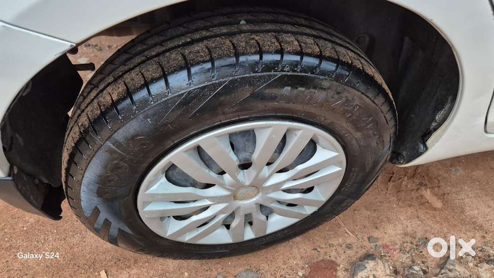 Maruti Suzuki Swift Vxi, 2014, Petrol