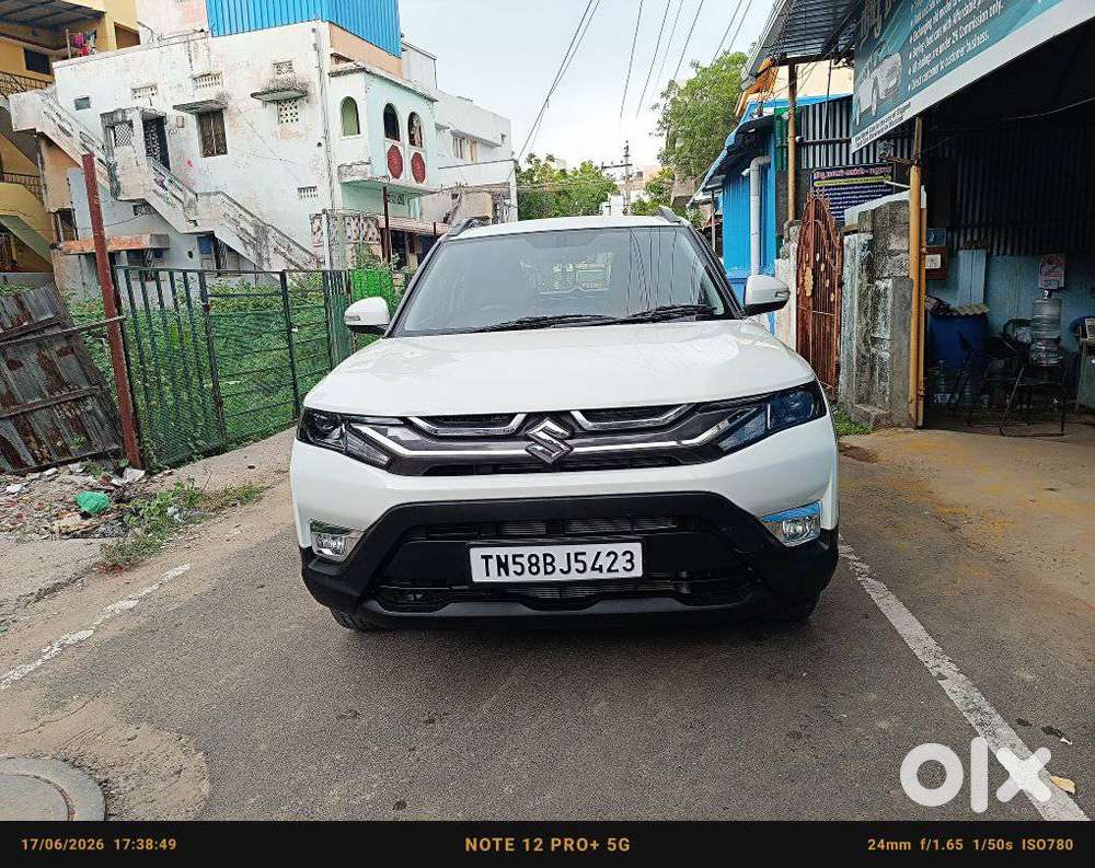 Maruti Suzuki Brezza 1.5 Vxi Smart Hybrid, 2023, Petrol